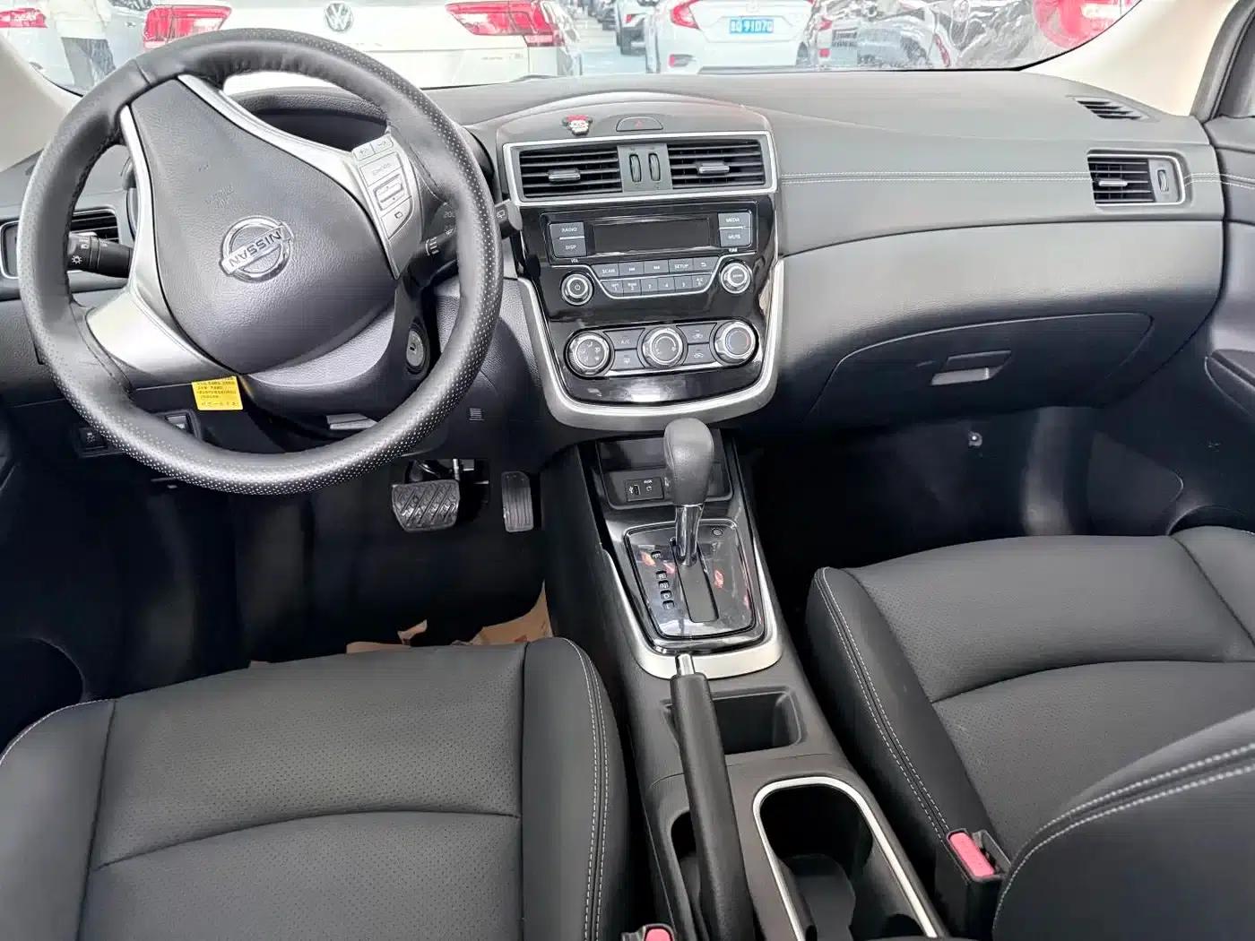 2021 Tiida 1.6L CVT Smart Edition — миниатюра 14