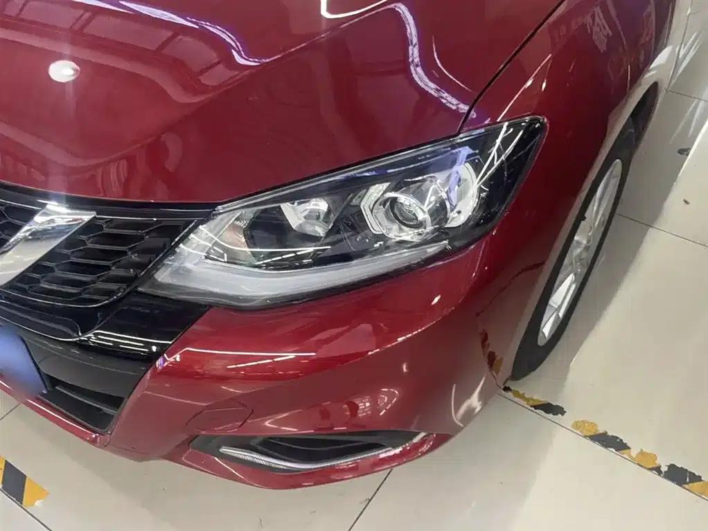 2024 Tiida 1.6L CVT Smart Edition — миниатюра 3