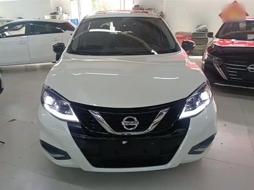 2021 Tiida 1.6L CVT Smart Edition — миниатюра 3