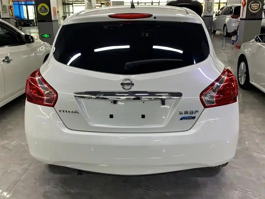 2014 Tiida 1.6L CVT Smart — миниатюра 5
