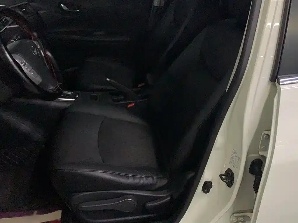 2014 Tiida 1.6L CVT Smart — миниатюра 8