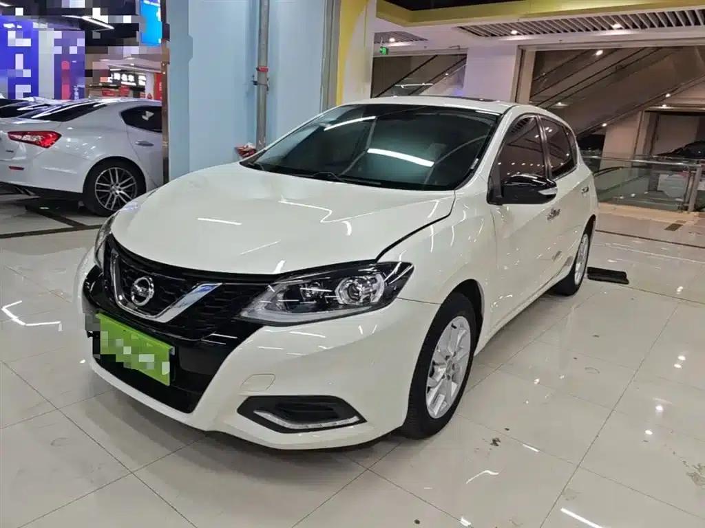 2021 Tiida 1.6L CVT Smart Edition — миниатюра 1