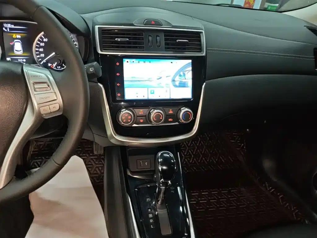 2021 Tiida 1.6L CVT Smart Edition — миниатюра 13
