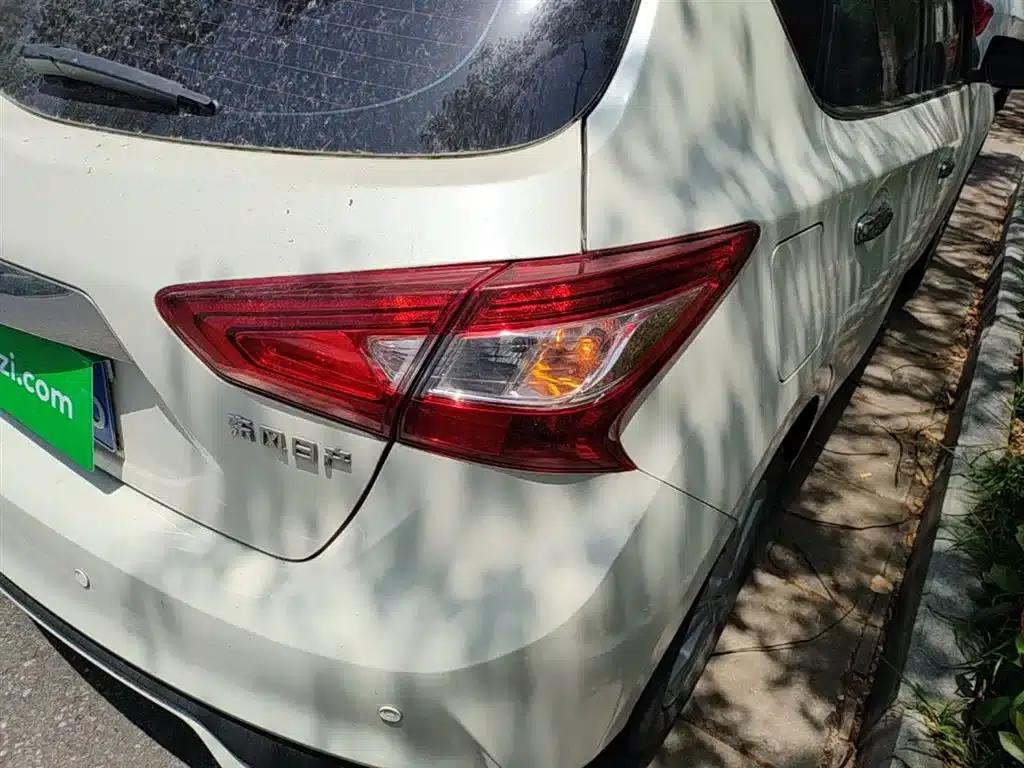 2021 Tiida 1.6L CVT Smart Edition — миниатюра 8