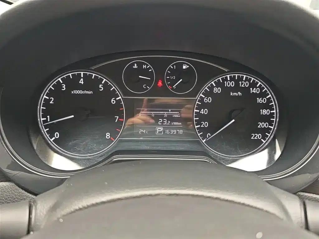 2014 Tiida 1.6L CVT Smart — миниатюра 12