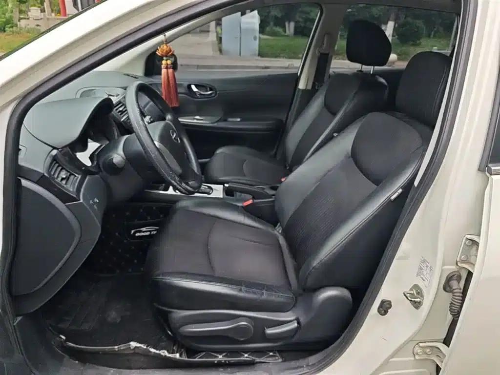 2014 Tiida 1.6L CVT Smart — миниатюра 15