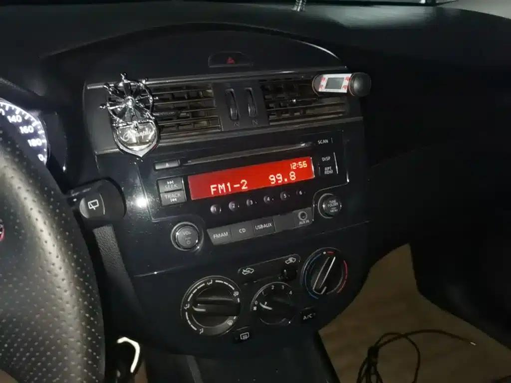 2014 Tiida 1.6L Manual Comfort Model — миниатюра 13