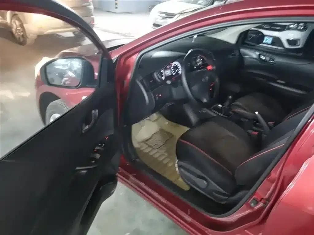 2014 Tiida 1.6L Manual Comfort Model — миниатюра 16