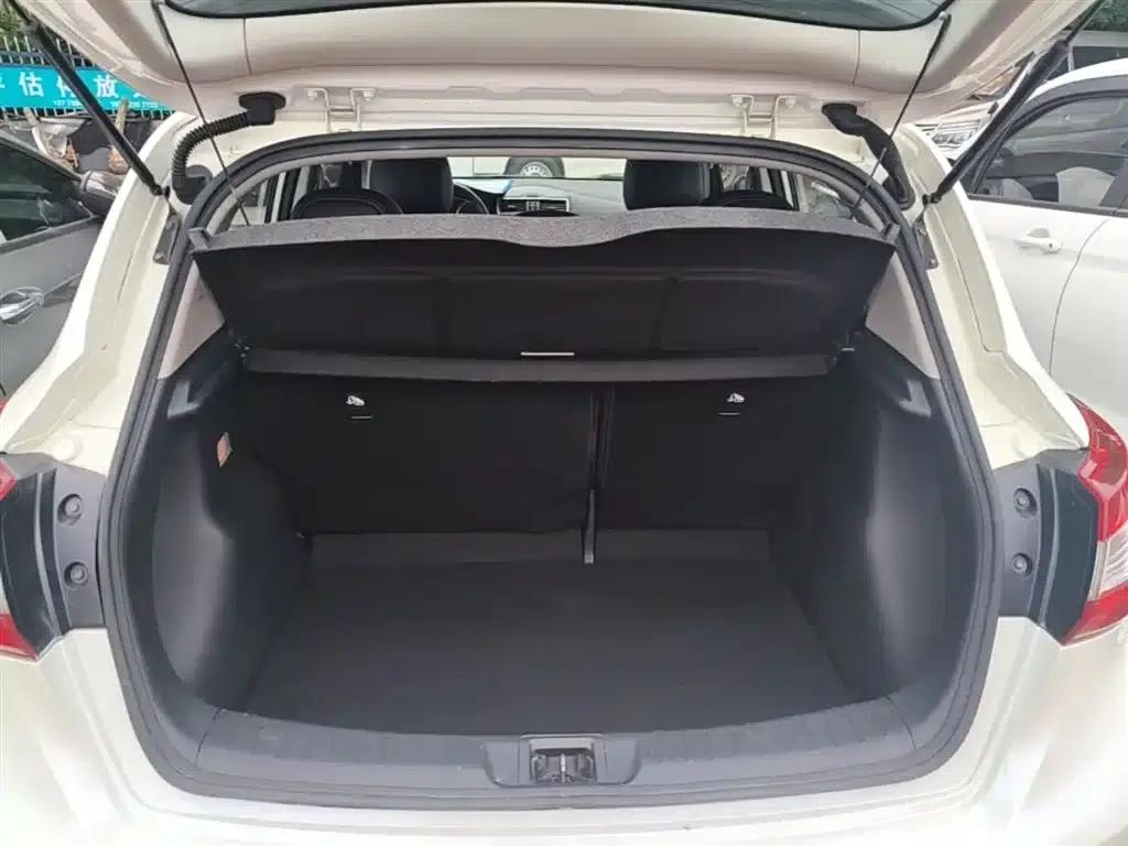 2016 Tiida 1.6L CVT Smart Edition — миниатюра 19