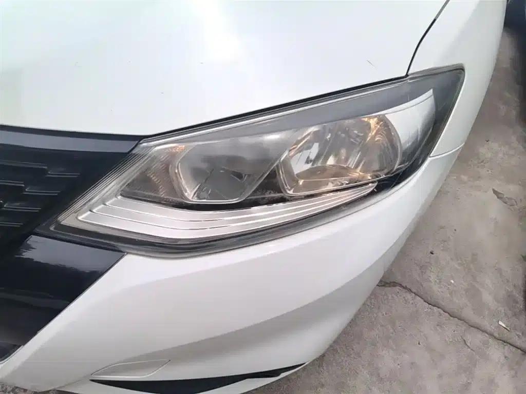2016 Tiida 1.6L CVT Smart Edition — миниатюра 24