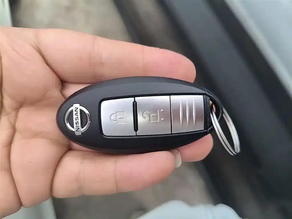 2016 Tiida 1.6L CVT Smart Edition — миниатюра 9