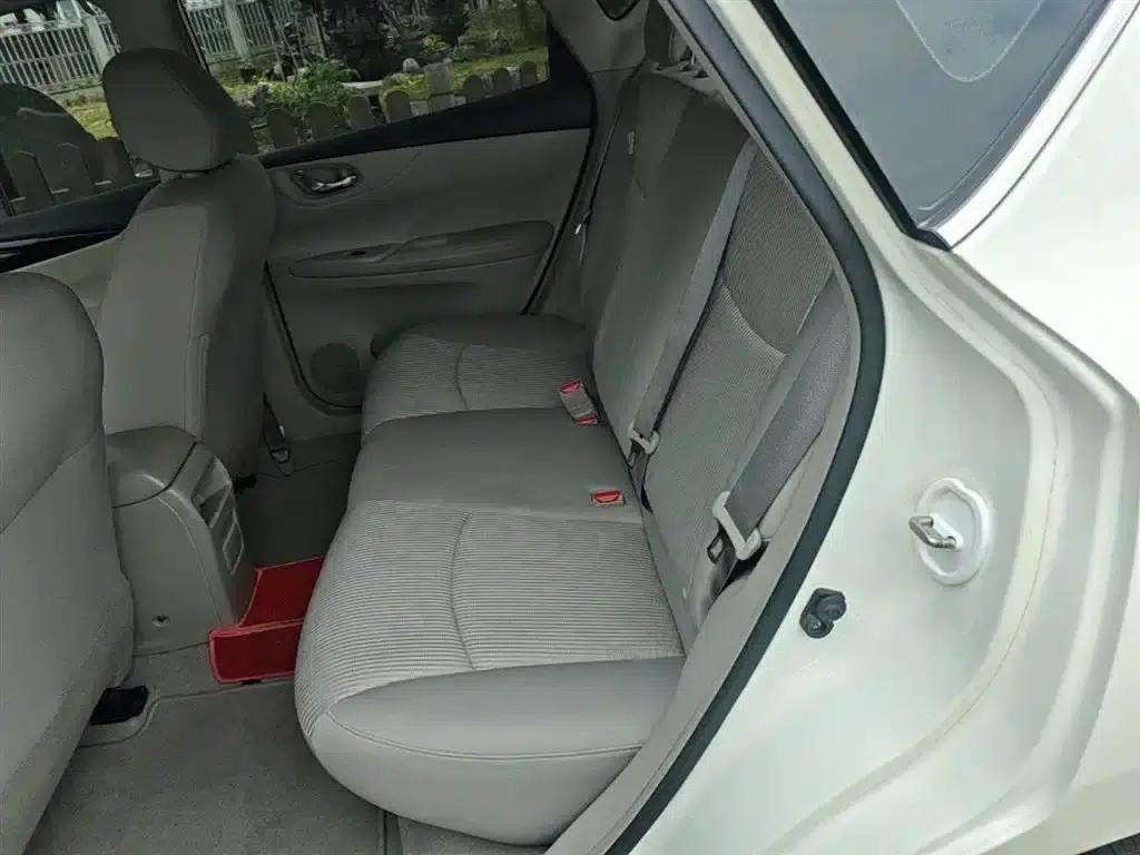 2016 Tiida 1.6L CVT Sport Edition — миниатюра 17
