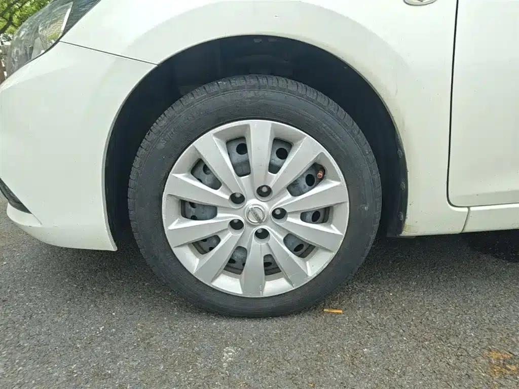 2016 Tiida 1.6L CVT Sport Edition — миниатюра 23