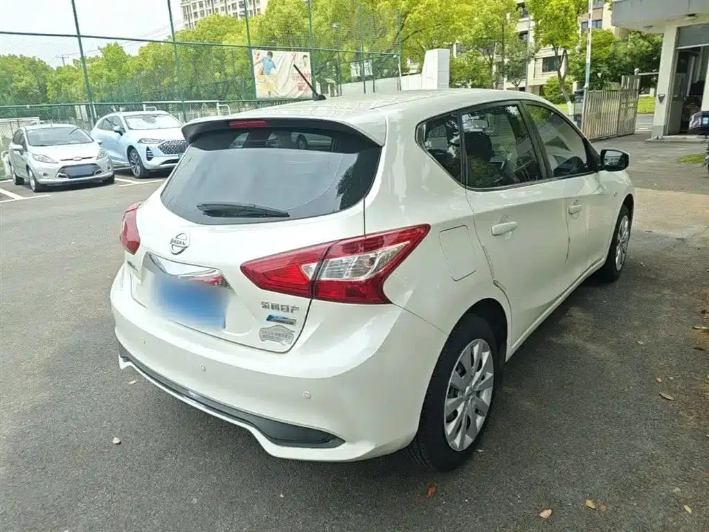 2016 Tiida 1.6L CVT Sport Edition — миниатюра 7