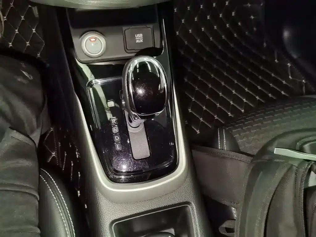 2016 Tiida 1.6L CVT Smart Edition — миниатюра 14