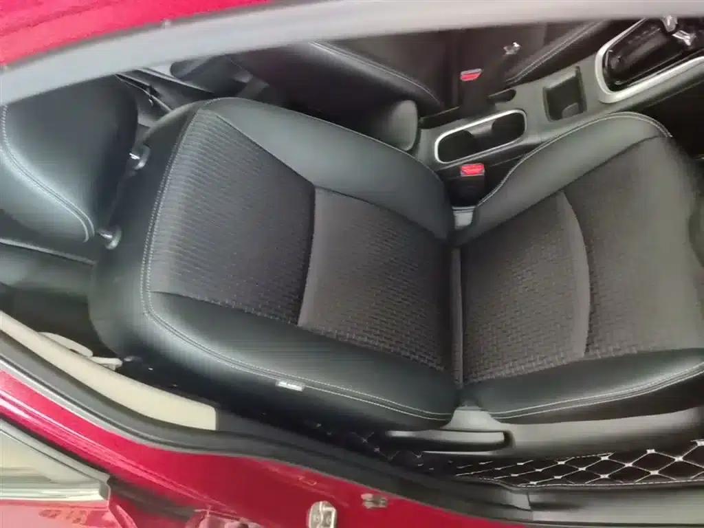 2016 Tiida 1.6L CVT Smart Edition — миниатюра 25