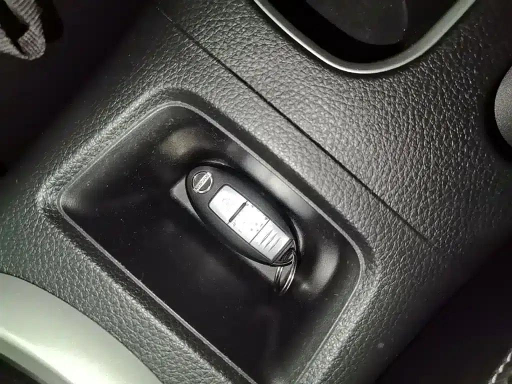 2016 Tiida 1.6L CVT Smart Edition — миниатюра 9