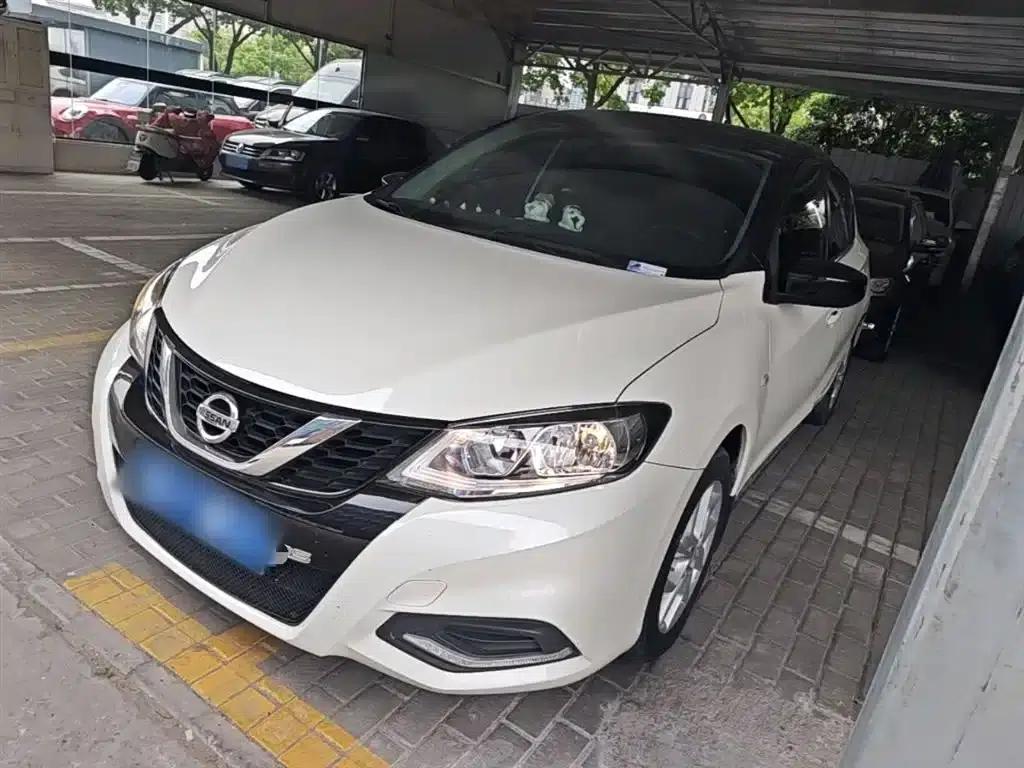 2021 Tiida 1.6L CVT Smart Edition — миниатюра 2