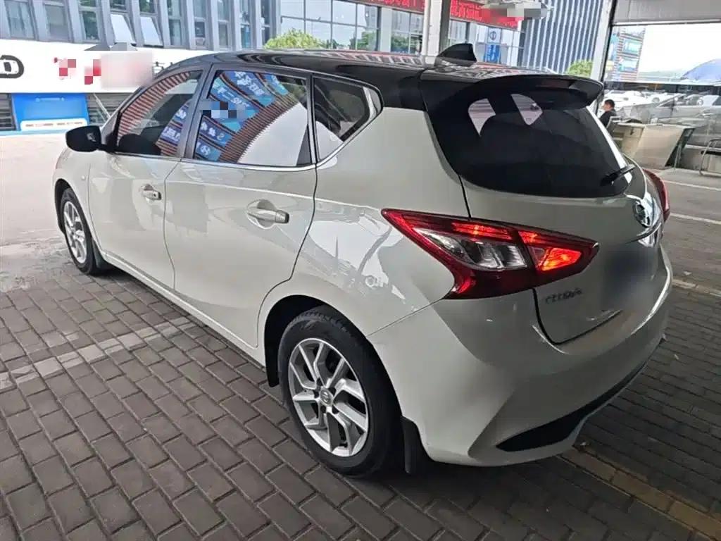 2021 Tiida 1.6L CVT Smart Edition — миниатюра 5