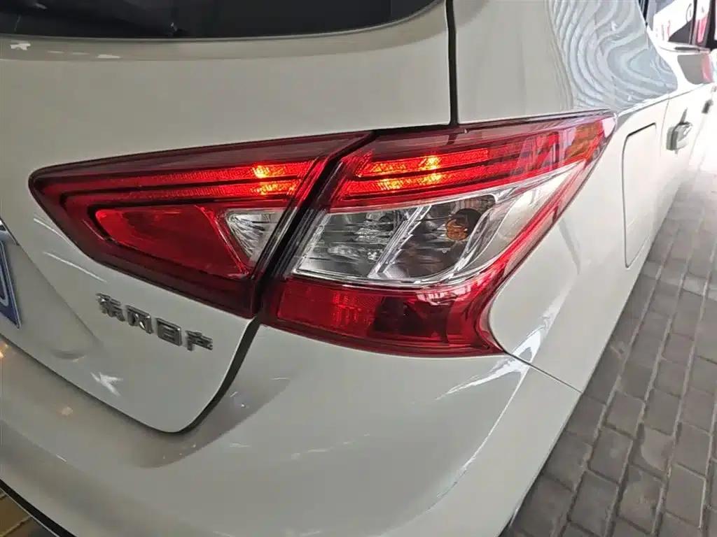 2021 Tiida 1.6L CVT Smart Edition — миниатюра 8