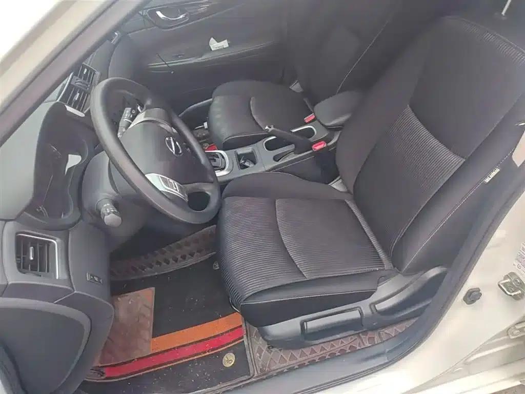 2024 Tiida 1.6L CVT Sport Edition — миниатюра 15