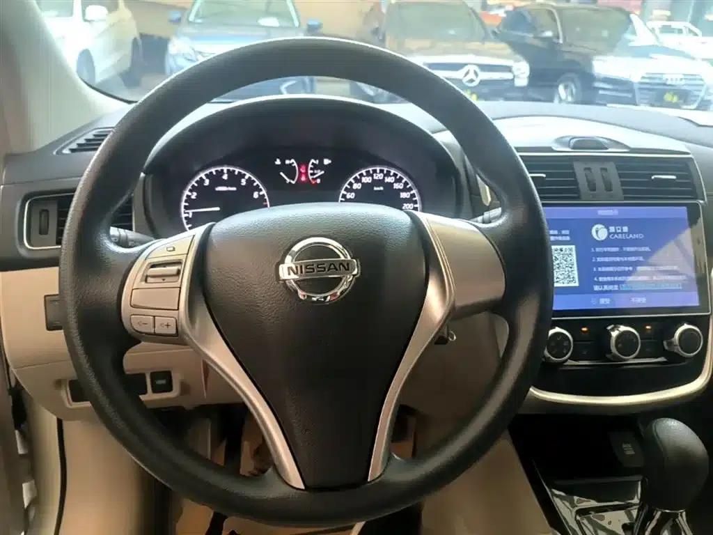 2016 Tiida 1.6L CVT Sport Edition — миниатюра 11