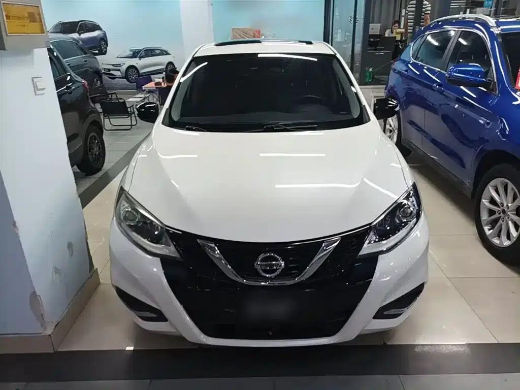 2021 Tiida 1.6L CVT Smart Edition — миниатюра 3