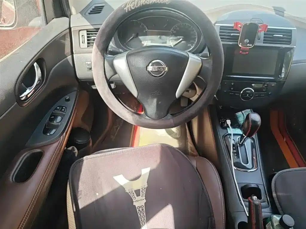 2014 Tiida 1.6L CVT Cool Edition — миниатюра 3