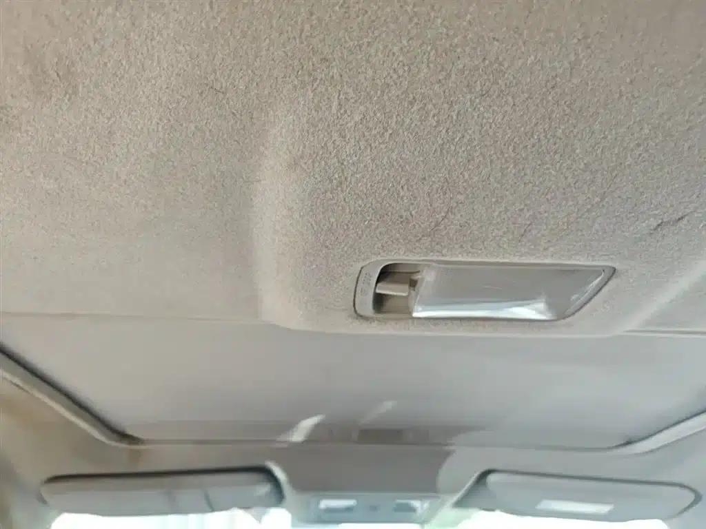 2014 Tiida 1.6L CVT Cool Edition — миниатюра 9