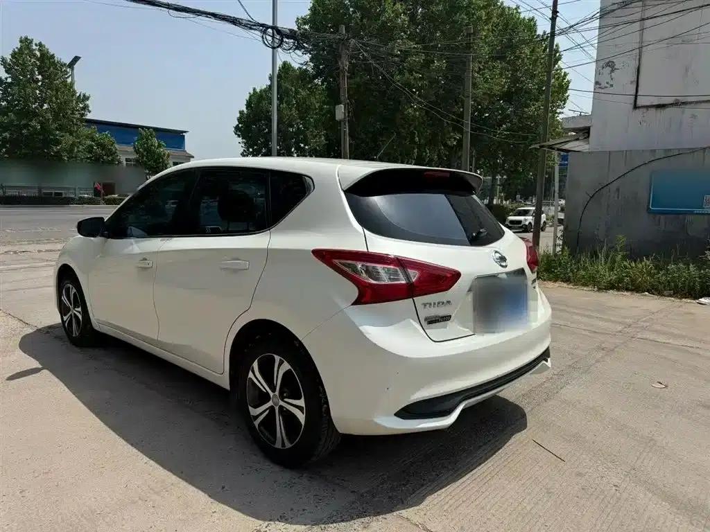 2016 Tiida 1.6L CVT Smart Edition — миниатюра 4
