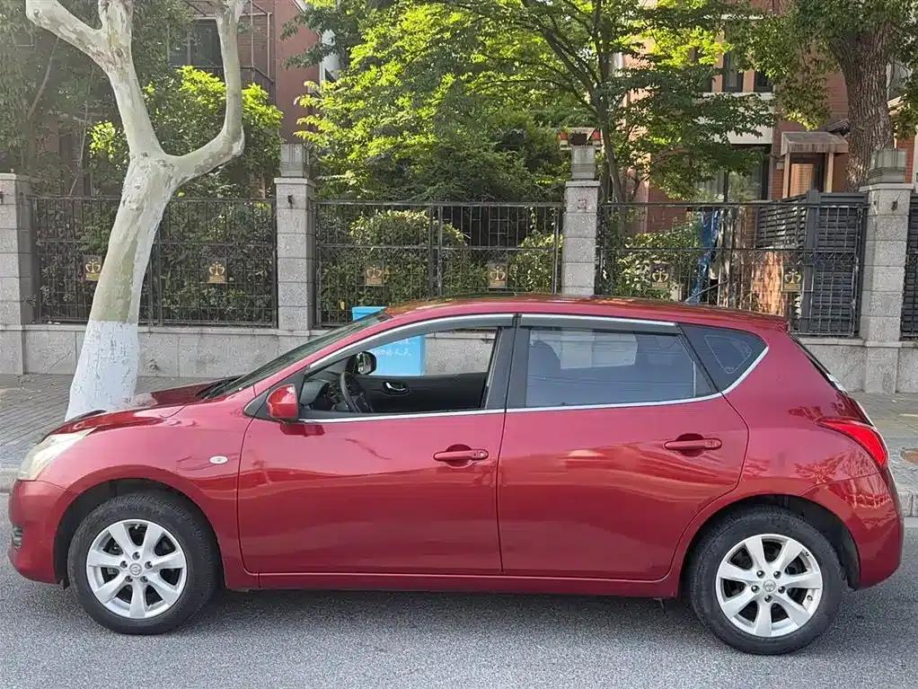 2014 Tiida 1.6L CVT Smart — миниатюра 8