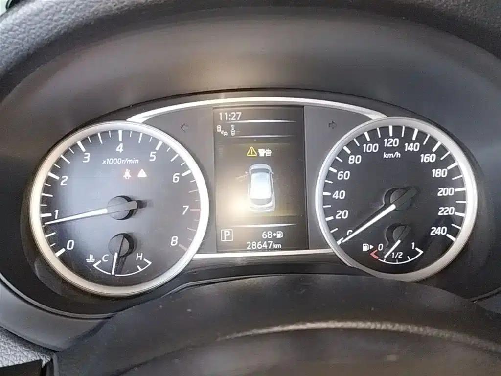 2021 Tiida 1.6L CVT Smart Edition — миниатюра 12