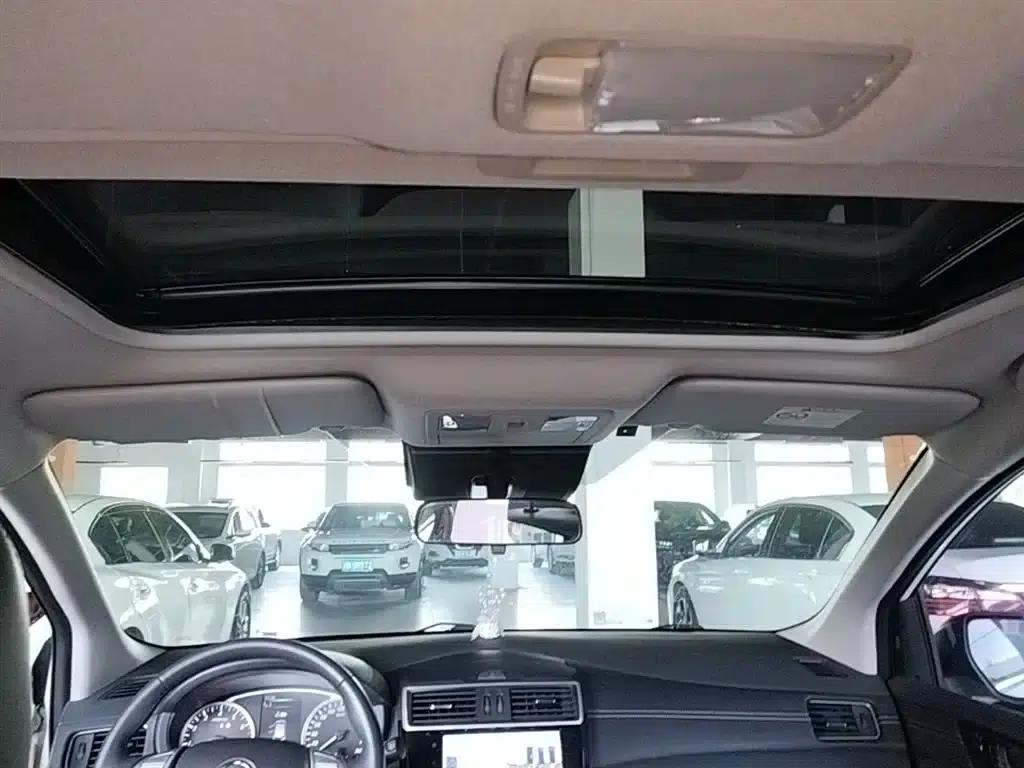 2021 Tiida 1.6L CVT Smart Edition — миниатюра 17