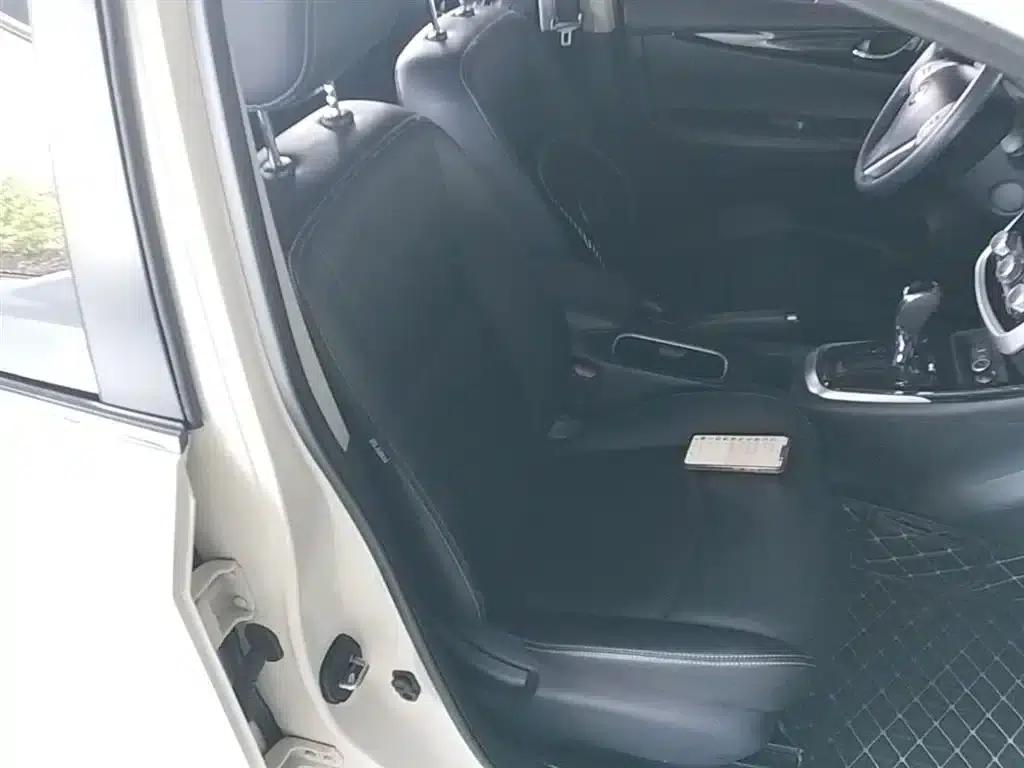 2021 Tiida 1.6L CVT Smart Edition — миниатюра 24
