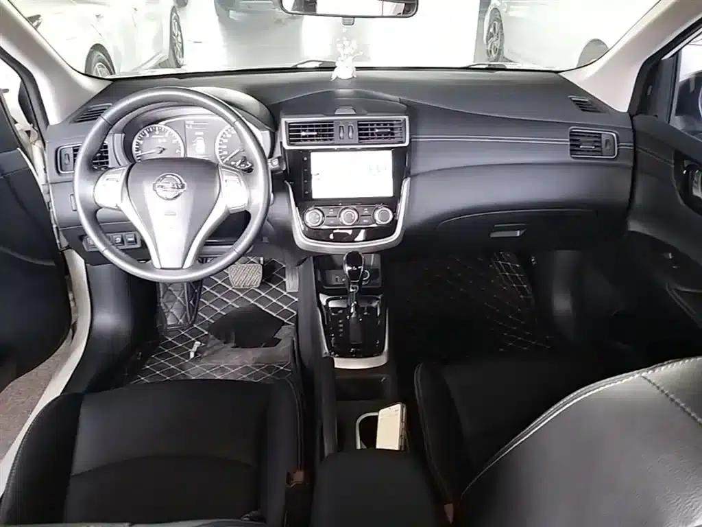 2021 Tiida 1.6L CVT Smart Edition — миниатюра 10