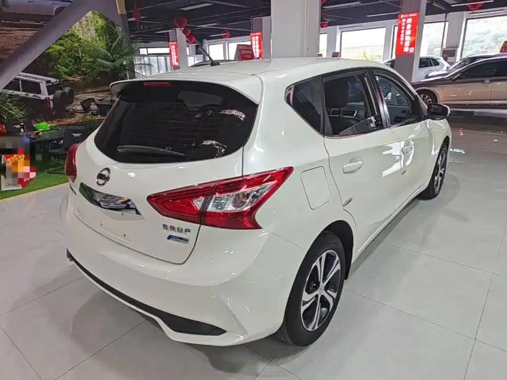 2016 Tiida 1.6L CVT Smart Edition — миниатюра 7