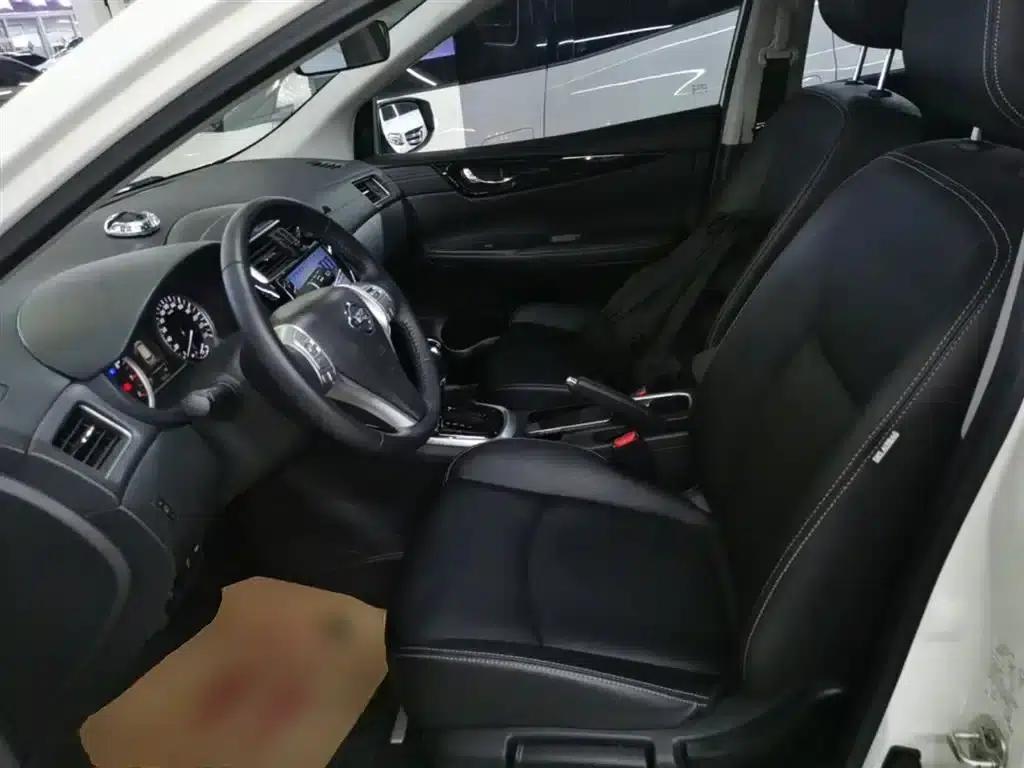 2021 Tiida 1.6L CVT Smart Edition — миниатюра 15