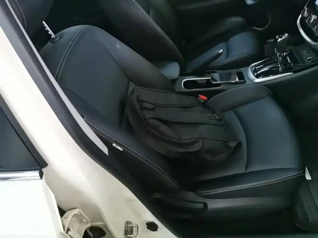 2021 Tiida 1.6L CVT Smart Edition — миниатюра 25