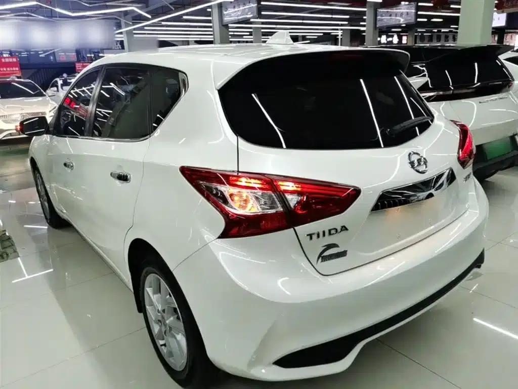 2021 Tiida 1.6L CVT Smart Edition — миниатюра 5