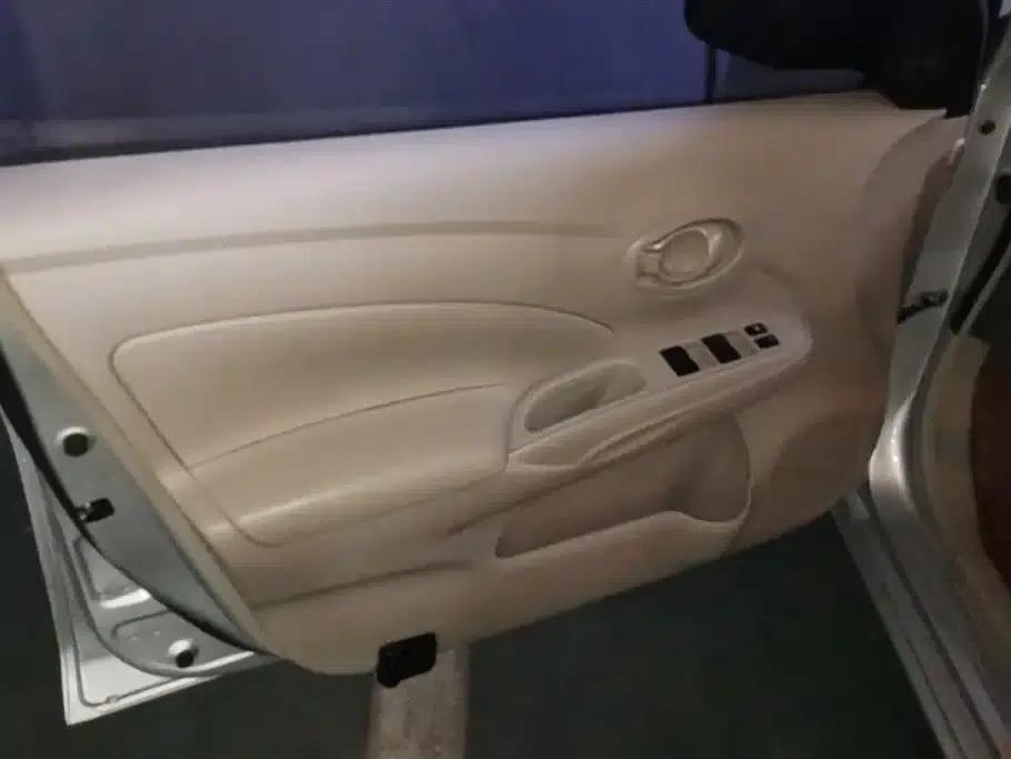 Nissan Sunny 2015 1.5XE CVT Comfort Edition — миниатюра 7