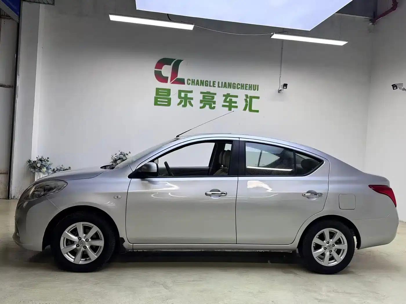 Nissan Sunny 2014 1.5XL CVT Deluxe Edition — миниатюра 4