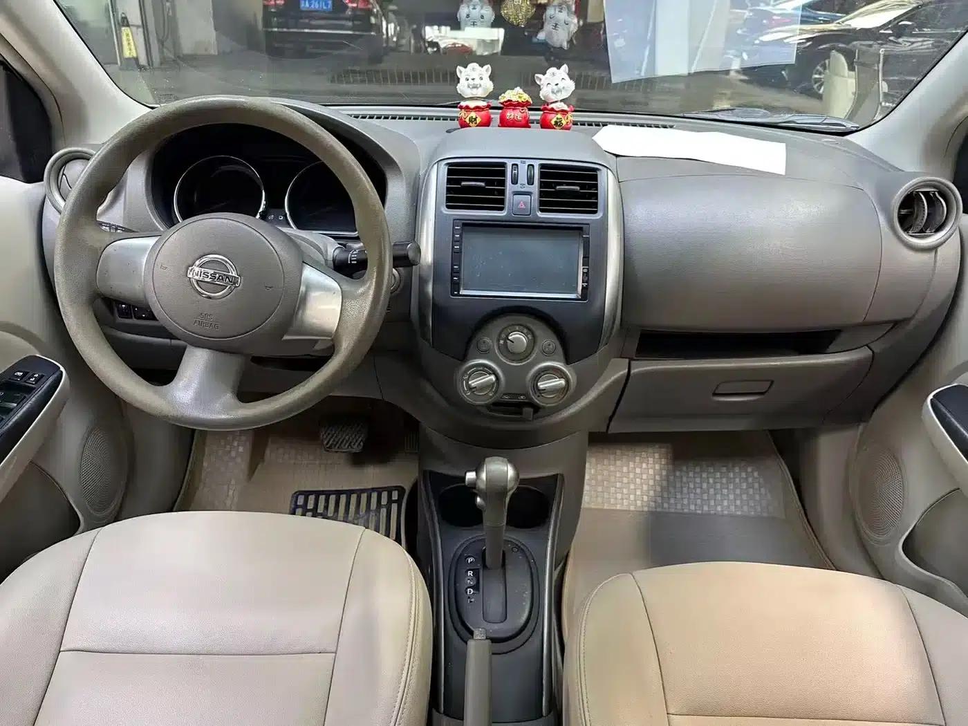 Nissan Sunny 2014 1.5XL CVT Deluxe Edition — миниатюра 10