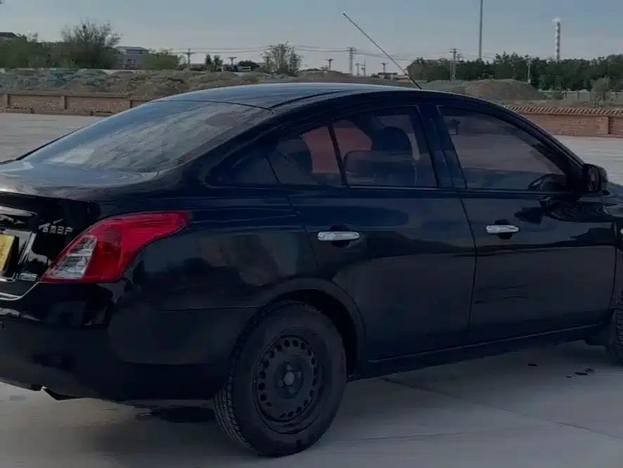 Nissan Sunny 2011 1.5XL CVT Deluxe Edition — миниатюра 9