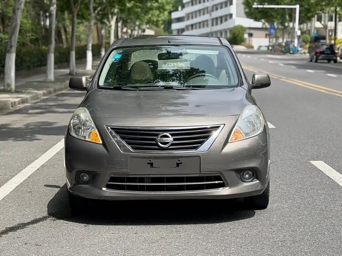Nissan Sunny 2011 1.5XL CVT Deluxe Edition — миниатюра 2