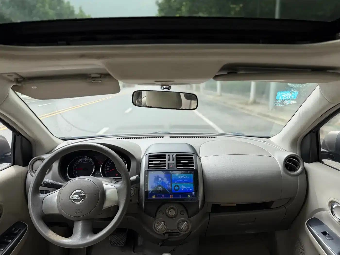 Nissan Sunny 2011 1.5XL CVT Deluxe Edition — миниатюра 9