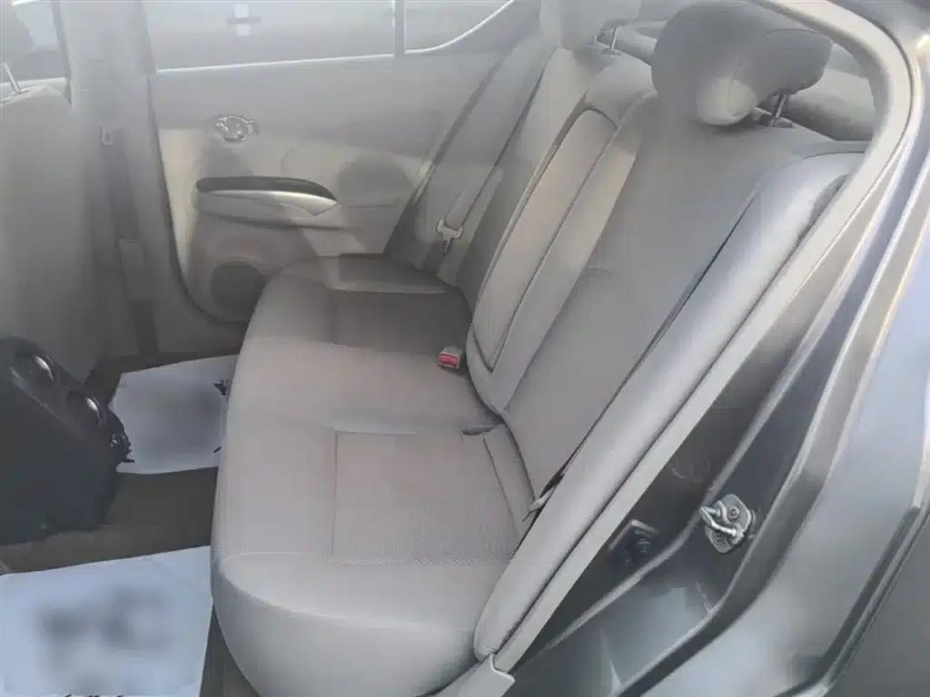 Nissan Sunny 2014 1.5XL Manual Deluxe Edition — миниатюра 17