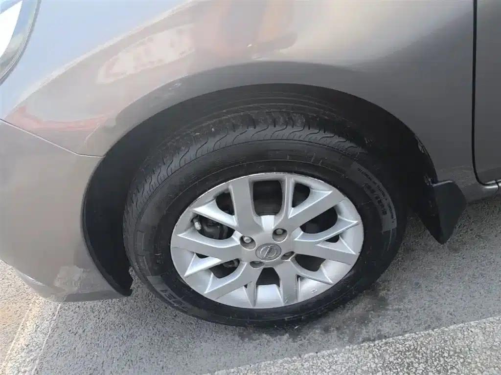 Nissan Sunny 2014 1.5XL Manual Deluxe Edition — миниатюра 23