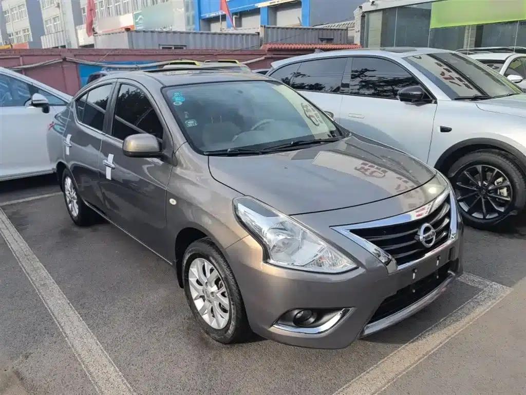 Nissan Sunny 2014 1.5XL Manual Deluxe Edition — миниатюра 4