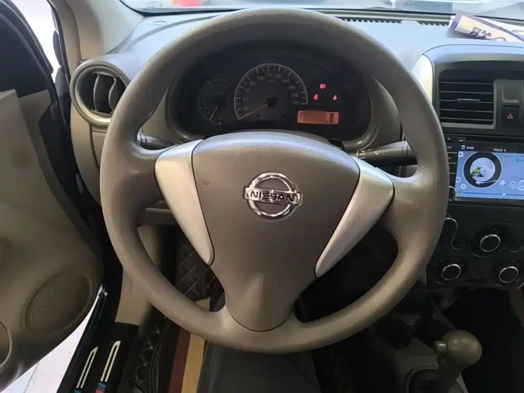 Nissan Sunny 2015 1.5XE CVT Comfort Edition — миниатюра 11