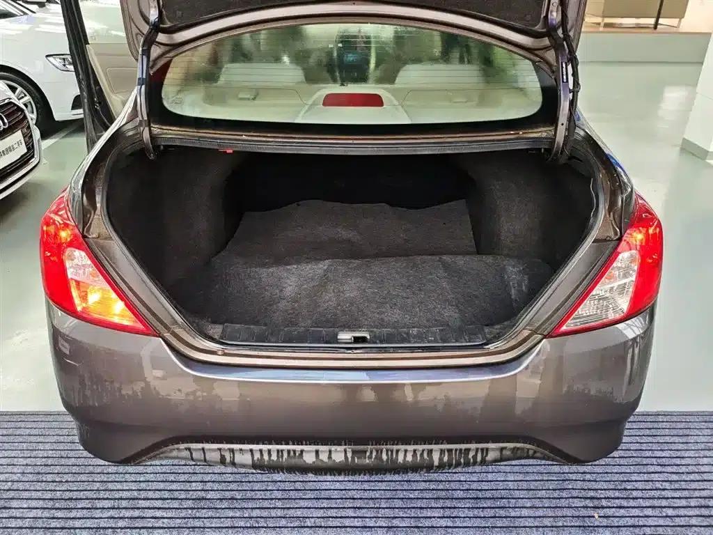 Nissan Sunny 2014 1.5XE Manual Comfort Edition — миниатюра 15